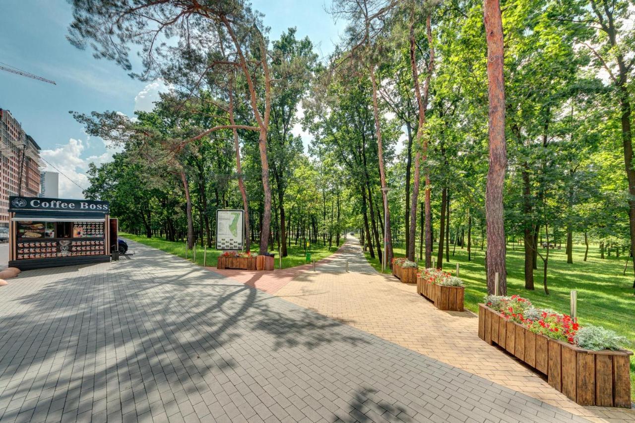 Apartment Voskresenska 18 , Парковые Озера Kijev Kültér fotó