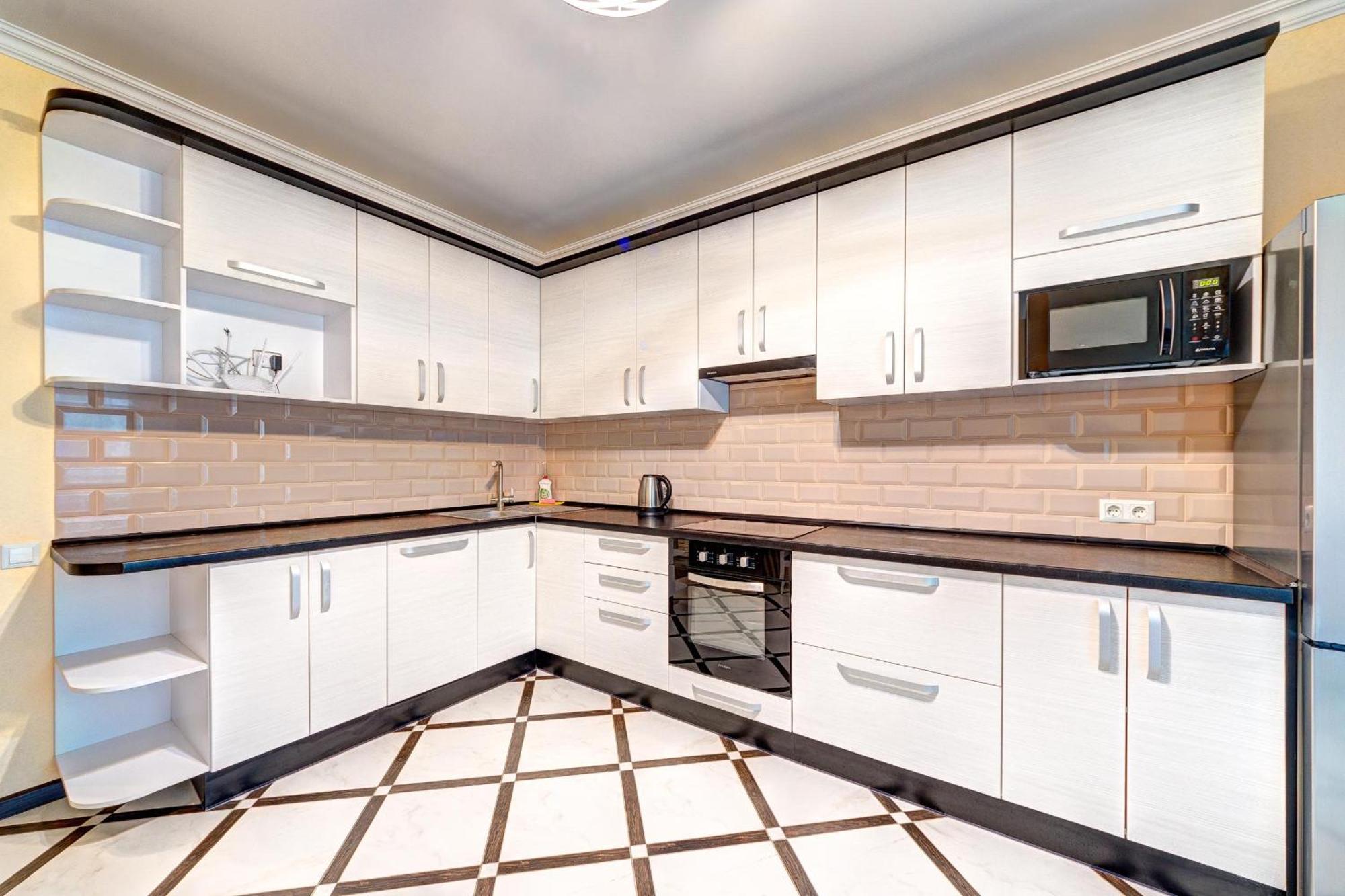 Apartment Voskresenska 18 , Парковые Озера Kijev Szoba fotó