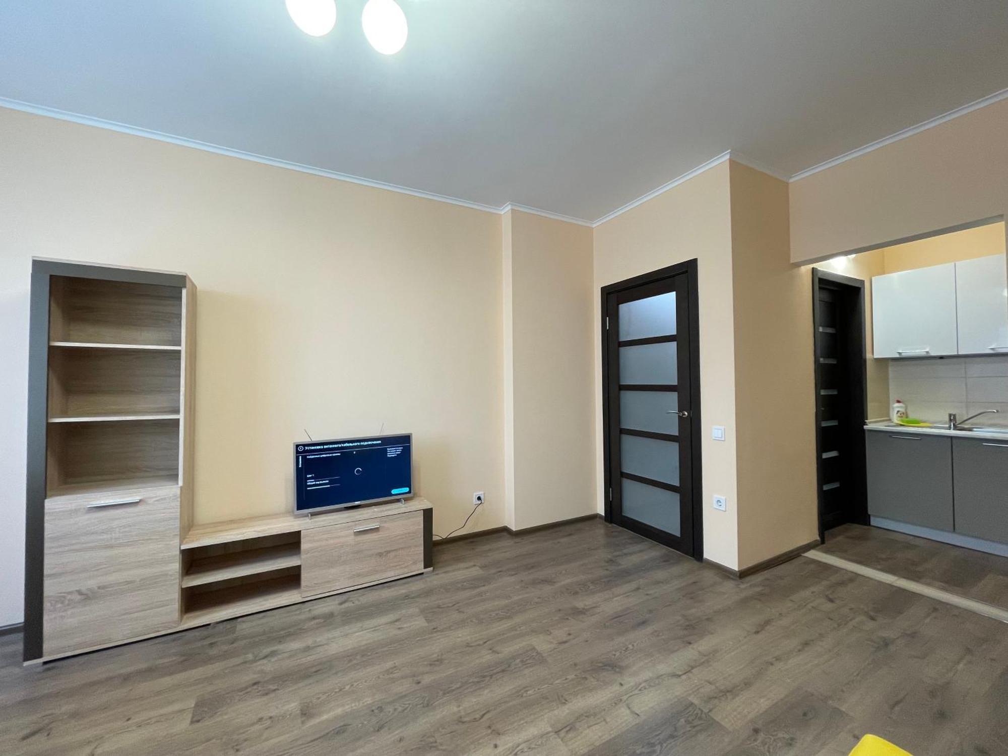 Apartment Voskresenska 18 , Парковые Озера Kijev Szoba fotó